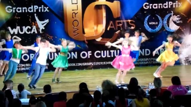 Non-Stop "Barbie Dance" смотреть онлайн