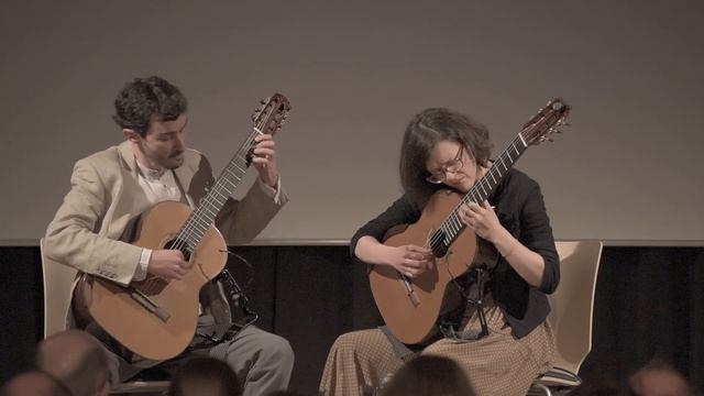 NoiZ guitar duo - Sonata K.251 - Domenico Scarlatti смотреть онлайн