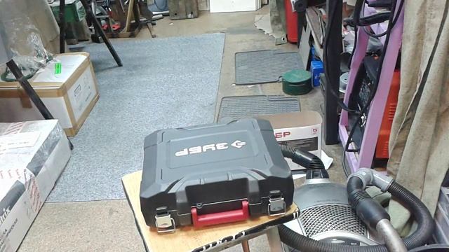 Дрель шуруповерт Зубр ДШЛ-181. Распаковка. Маленький обзор. смотреть онлайн