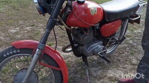 Мотоцикл Минск 125! Как должен работать? Стант! Дрифт!