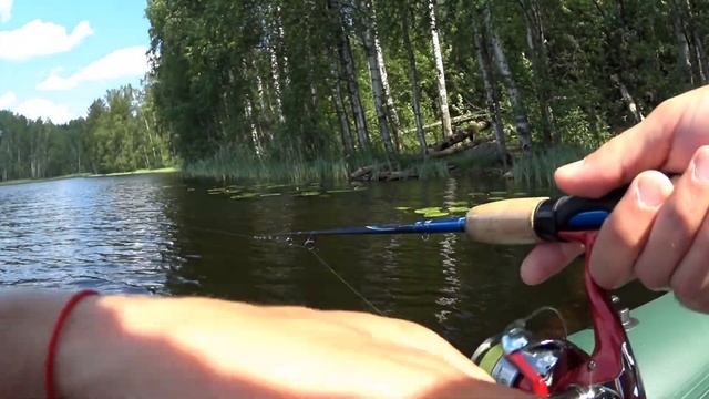 РЫБАЛКА НА СПИННИНГ | ПОИСК МЕСТ СТОЯНКИ ХИЩНИКА | КУПИЛИ ЛОДКУ ТОНАР @poiskovik_md смотреть онлайн