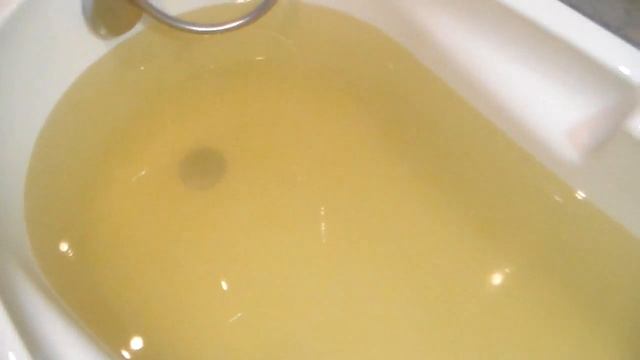 Вода цвета глины или принимаем ванны смотреть онлайн