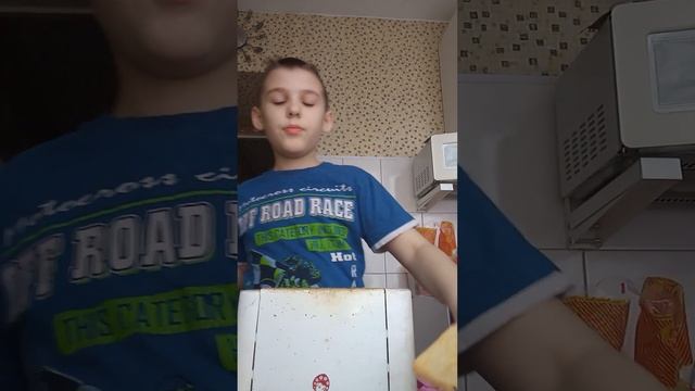 сухари в тостере смотреть онлайн