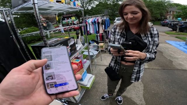 We almost left it... Garage Sale JACKPOT!!! @thehomeschoolingpicker смотреть онлайн