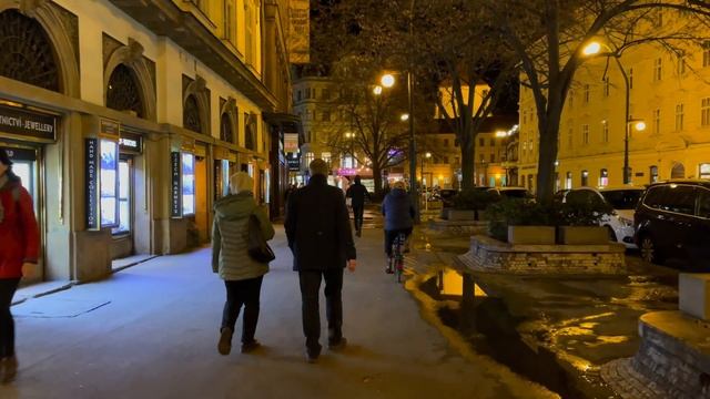 Evening Walking Tour of Prague: From Vltava to Wenceslas Square ?? Czech Republic 4k HDR смотреть онлайн