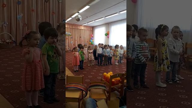 Утренник 8 марта начало смотреть онлайн