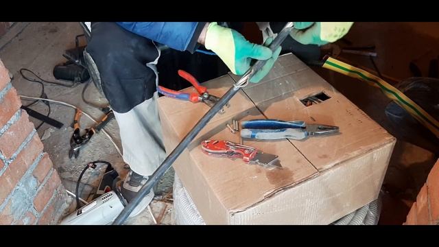 Наращиваю вводной кабель в доме смотреть онлайн