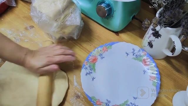 Приготовила слоёное тесто . Выпекла булки с маком ! Заказы каждый день . ???? смотреть онлайн