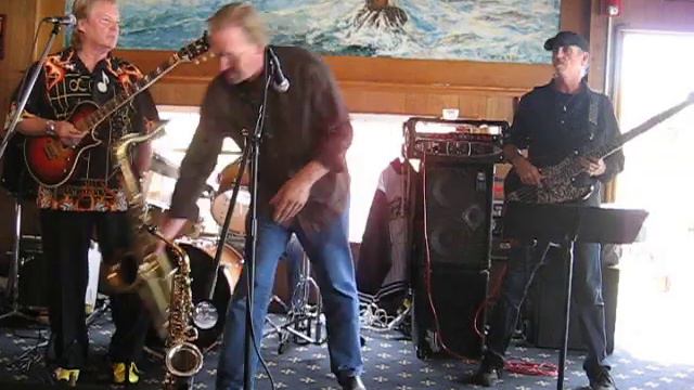Richie Barron, Stewart Viets -- Listen Here (Live) смотреть онлайн