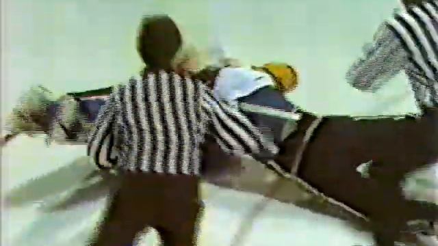 Craig Berube Vs Rudy Poeschek 03.18.84 смотреть онлайн