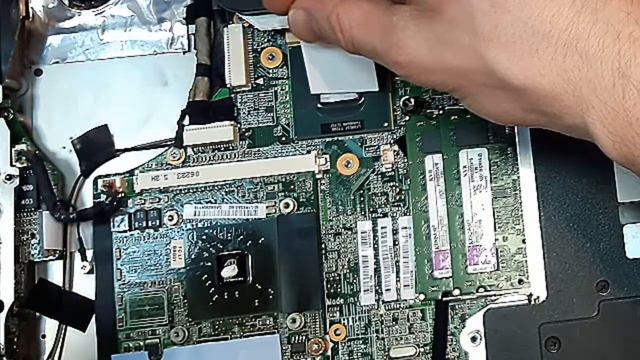 Upgrade Processor Fujitsu Siemens Amilo Pi 1536 for 3$ Апгрейд за 3$ смотреть онлайн