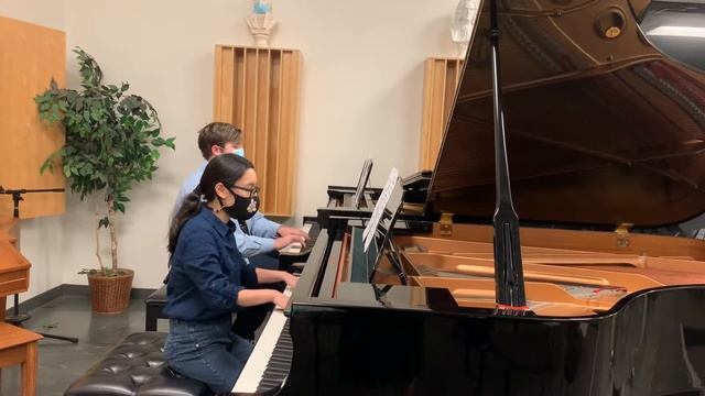 Hungarian dance no. 5 in f sharp minor by Brahms смотреть онлайн