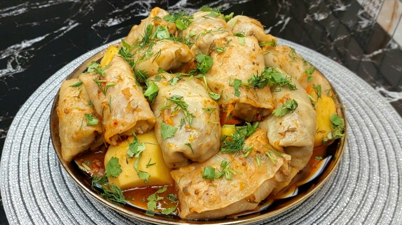 Муж попросит Таких Вкусных Голубцов вы не ели никогда!Это лучший рецепт голубцов!Очень вкусно, стоит смотреть онлайн