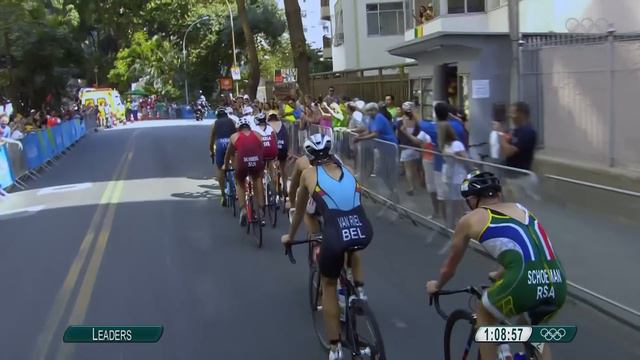 🥇A. Brownlee 🥈J. Brownlee 🥉Schoeman - Men's Triathlon At Rio 2016!