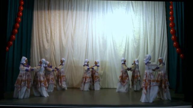 Хореографический ансамбль "Колорит" - тТам за околицей смотреть онлайн