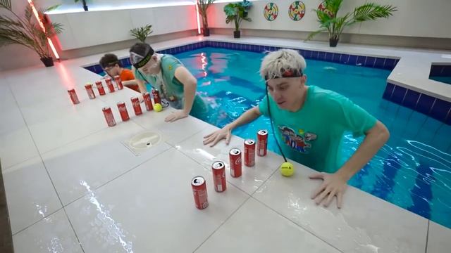 Кто Последний Покинет ГОРЯЧИЙ БАССЕЙН Получит 1000$ ! смотреть онлайн