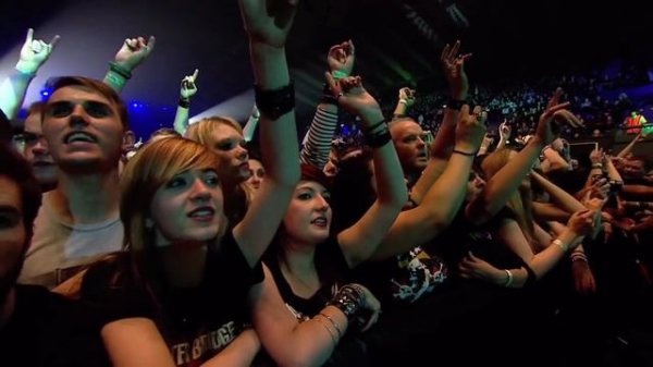 Alter Bridge - Open Your Eyes (Live at Wembley) Full HD 1080p