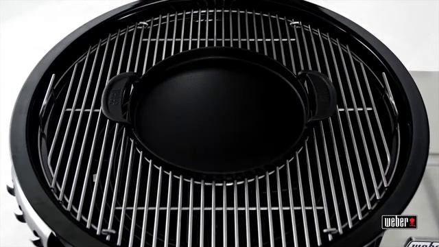 Угольный гриль Weber Summit Charcoal Grill Center смотреть онлайн