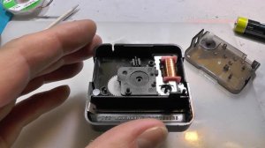 Громко тикают настенные часы что делать?