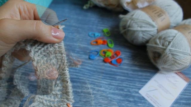 Мастер класс по вязанию детского свитера спицами. // Реглан сверху // Часть 1 смотреть онлайн