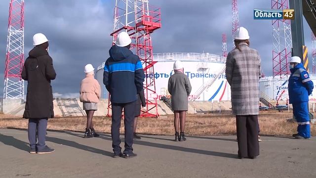 Школьникам Курганской области показали, как работает нефтепровод смотреть онлайн