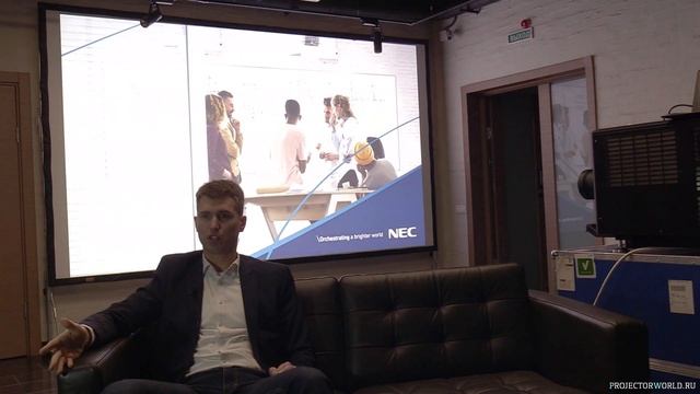 5 интересных проекторов NEC (1 часть интервью) - NEC MC342X и NEC  PE455UL