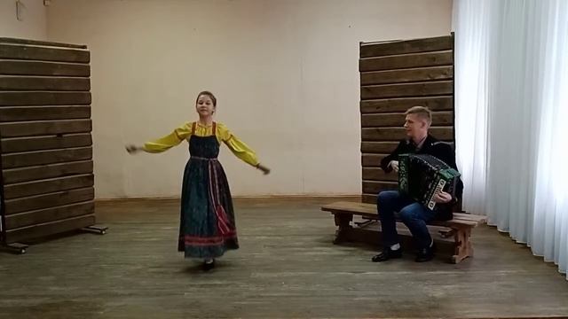 Припевки под наигрыш "Подгорная" смотреть онлайн