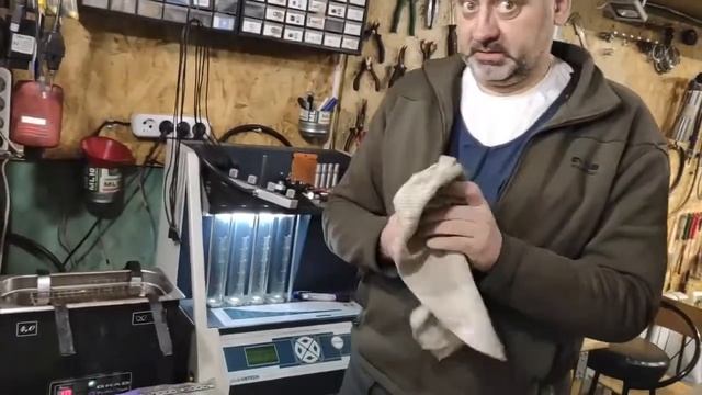 X5 E52 N62. Замена маслосъёмных колпачков. Часть 2. Форсунки впрыска.