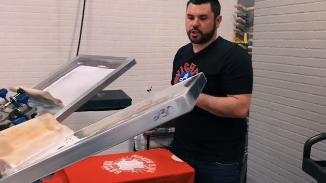 How to Screen Print Polyester Shirts смотреть онлайн