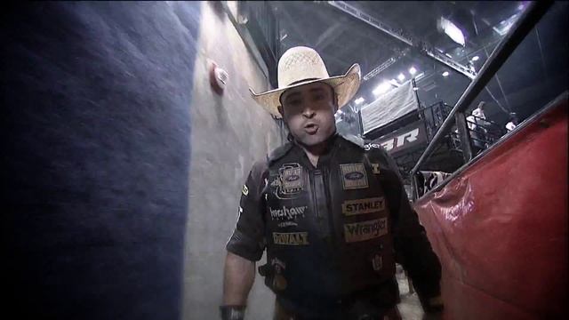Professional Bull Riders: February 1-2, 2013 смотреть онлайн