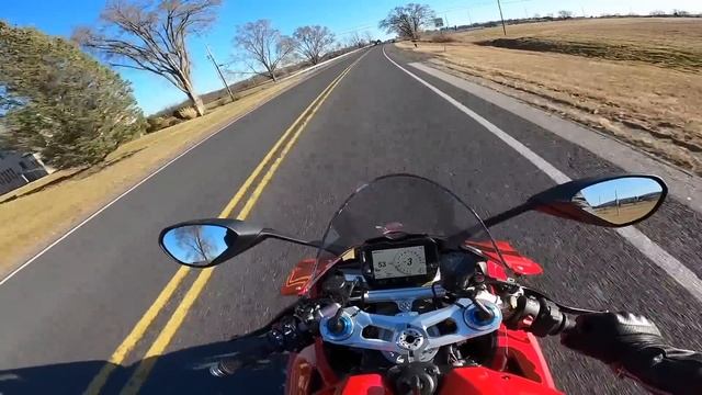 2023 Ducati Panigale V4 S First Ride & Review!!!