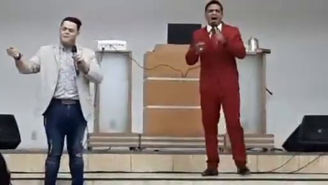 Robinson Monteiro e pastor Rafael santos смотреть онлайн