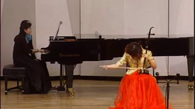 二胡 Erhu - 孙凰 Sun Huang plays Introduction and Rondo Capriccioso 引子与回旋 смотреть онлайн