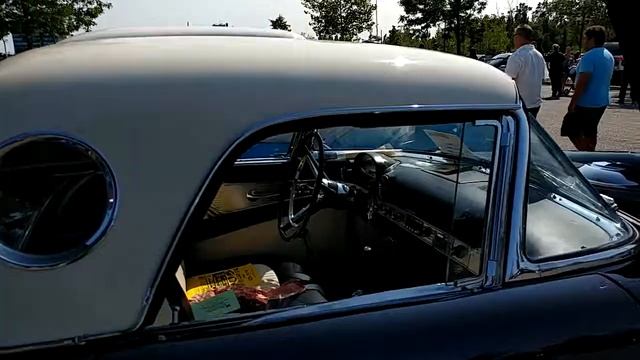 1956 BLACK FORD THUNDERBIRD WHITE ROOF HARDTOP CONVERTIBLE смотреть онлайн