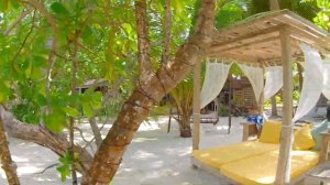 Royal Island Resort & Spa - Maldives