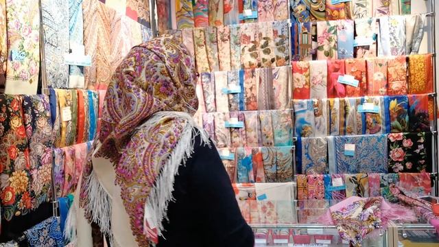 Сравнение ?☺️?Павловопосадские платки в Минске смотреть онлайн