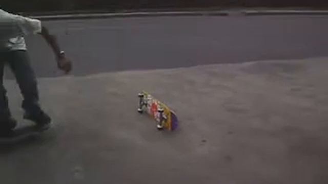 Skateboard TB com: Vinicius de Souza смотреть онлайн