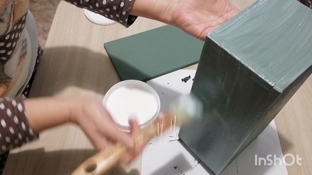 Шкаф для кукольный вещей. Своими руками. Мебель для куклы. смотреть онлайн