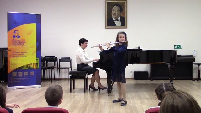 Концерт класса флейты и кларнета преп.Хажеевой Д.Ш. смотреть онлайн