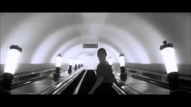 "Бывает все на свете хорошо"."Я шагаю по Москве". смотреть онлайн