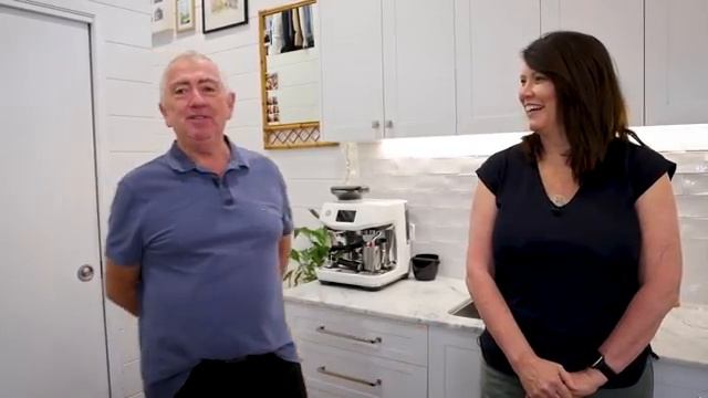 Incredible BIG Modern Tiny House With Amazing Storage - Revisited! [E01rF0wqhUQ]