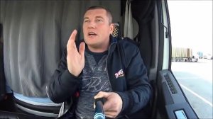 Как научиться на фуре задним ходом