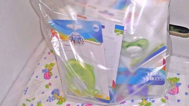 Коробка на рождение ребенка от Правительства Москвы "Наше сокровище". Распаковываем и смотрим. смотреть онлайн
