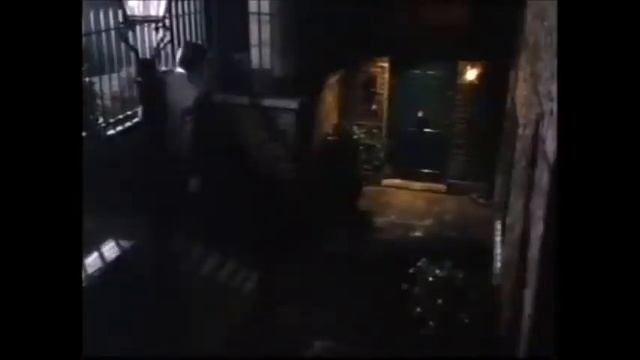 Martini Extra Dry Advert - 1990 (Singapore Slings) смотреть онлайн
