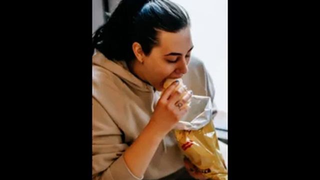 ГДЕ ПОЛНЫМ ЛЮДЯМ НЕ РАДЫ смотреть онлайн