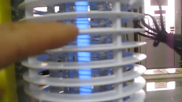 Подвесная лампа для уничтожения насекомых. смотреть онлайн
