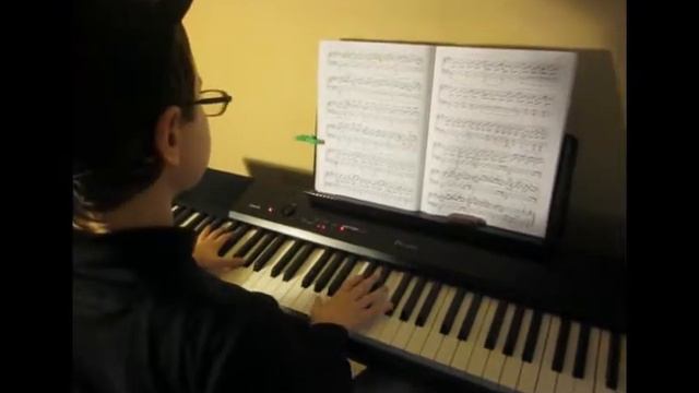 Beethoven Moonlight Sonata Op.27, No. 2 on piano Casio Privia PX 150 смотреть онлайн