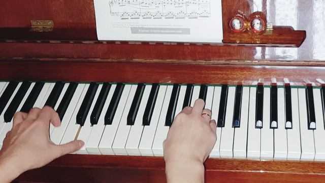 Zoe. W.A. Mozart. Adagio смотреть онлайн