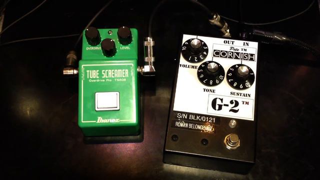 Ibanez Tube Screamer TS-808 Reissue vs Pete Cornish G2 смотреть онлайн