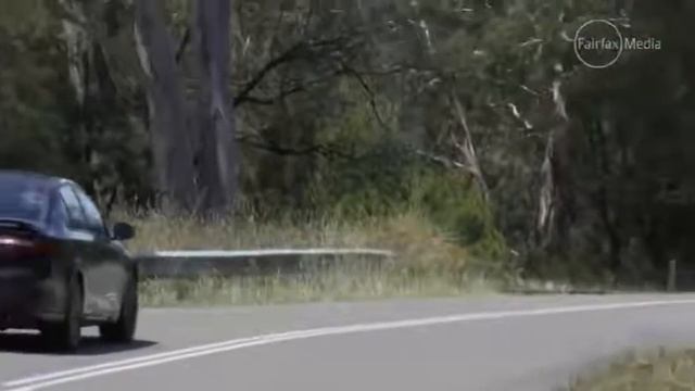 Ford Falcon XR8 v Holden Commodore SS V Redline смотреть онлайн